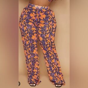 NWT PRETTYLITTLETHING Plus Orange Print Beach Flares